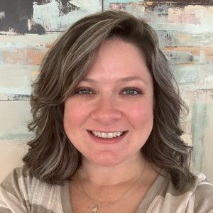 Meet your Posher, Carly